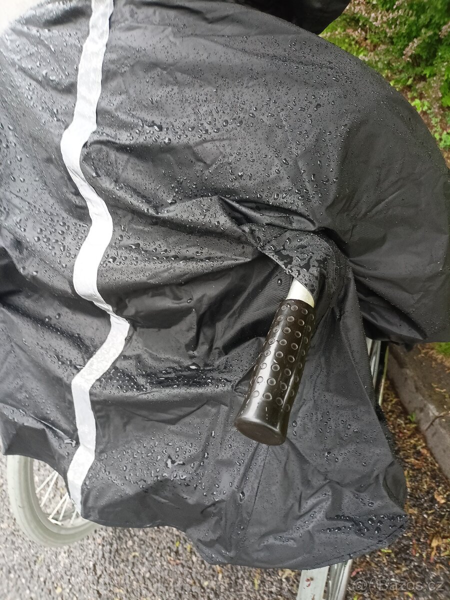 Pláštěnka na invalidní vozík - 2