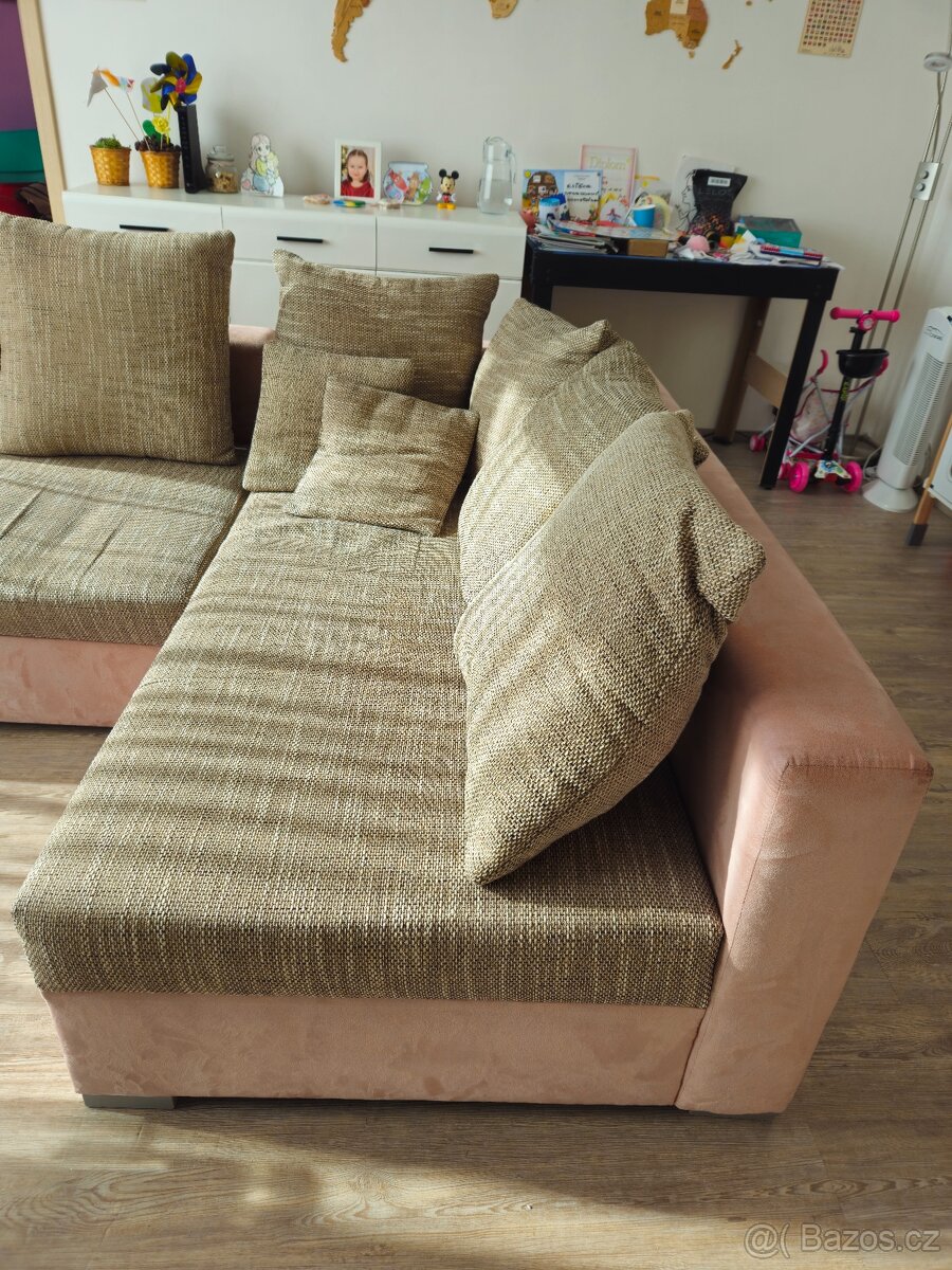 Rozkládací pohovka - 2