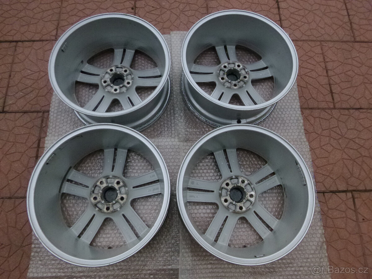 Alu sada - originál VW 5x112 8Jx18 ET30 5N0601025AK - 2