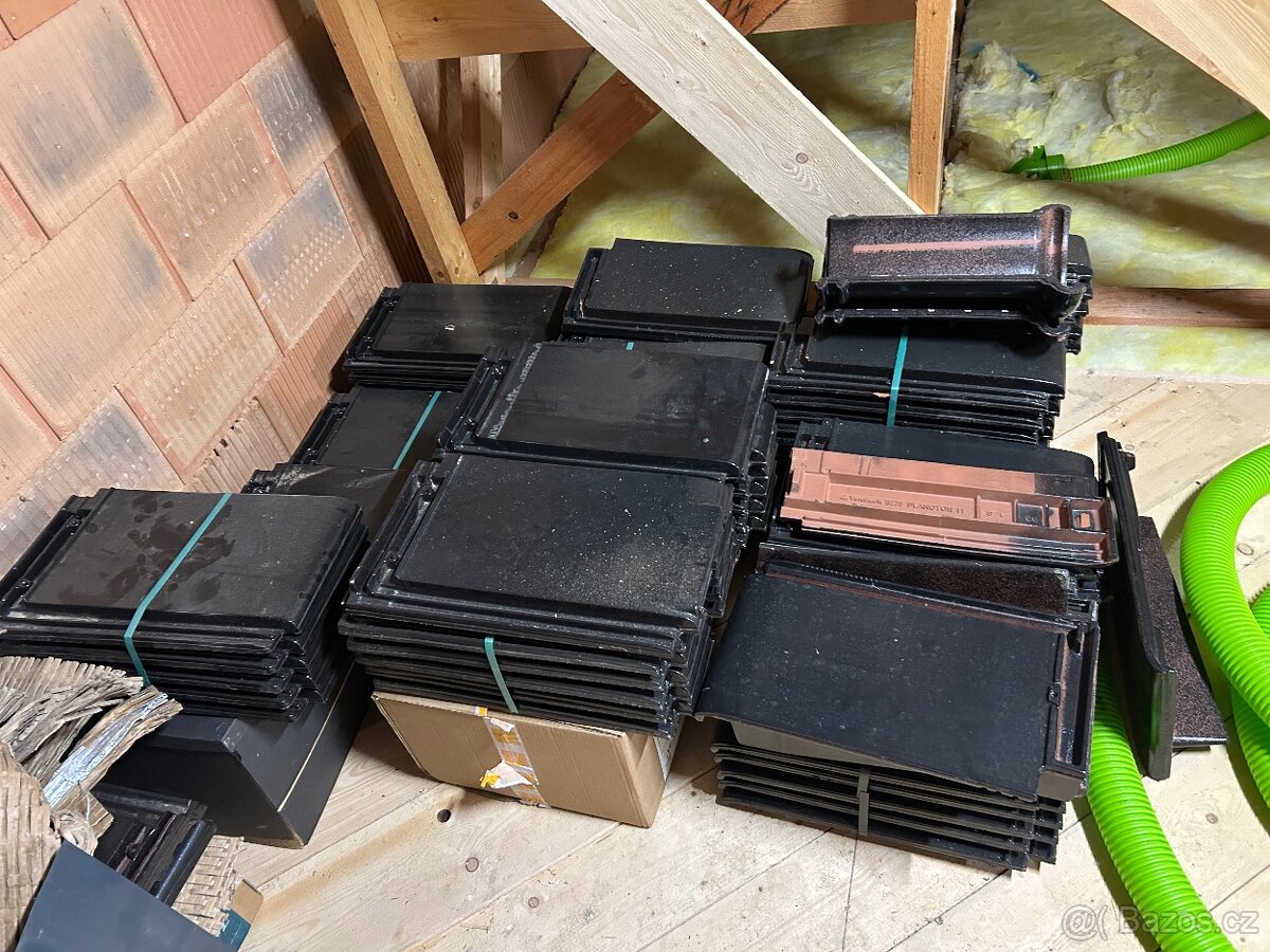 Taška střešní Tondach Planoton 11 glazura Amadeus černá - 2