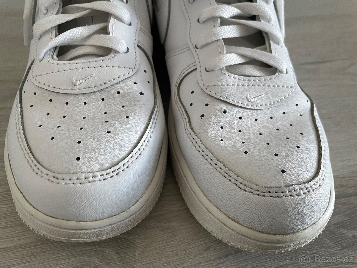 Tenisky Nike, vel. 35 - 2