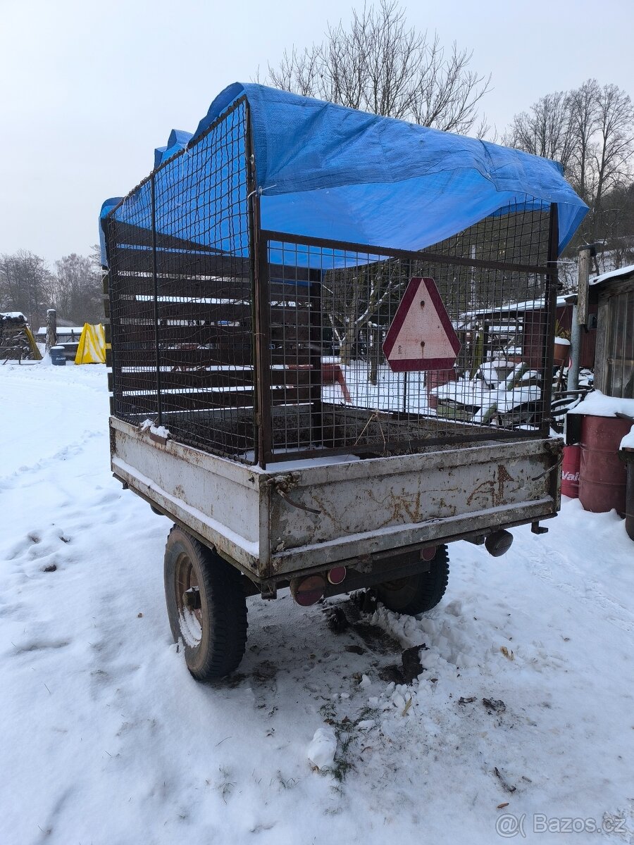 Sklopná kára za traktor - 2