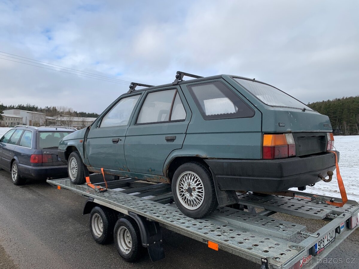 Škoda Forman na díly - 2