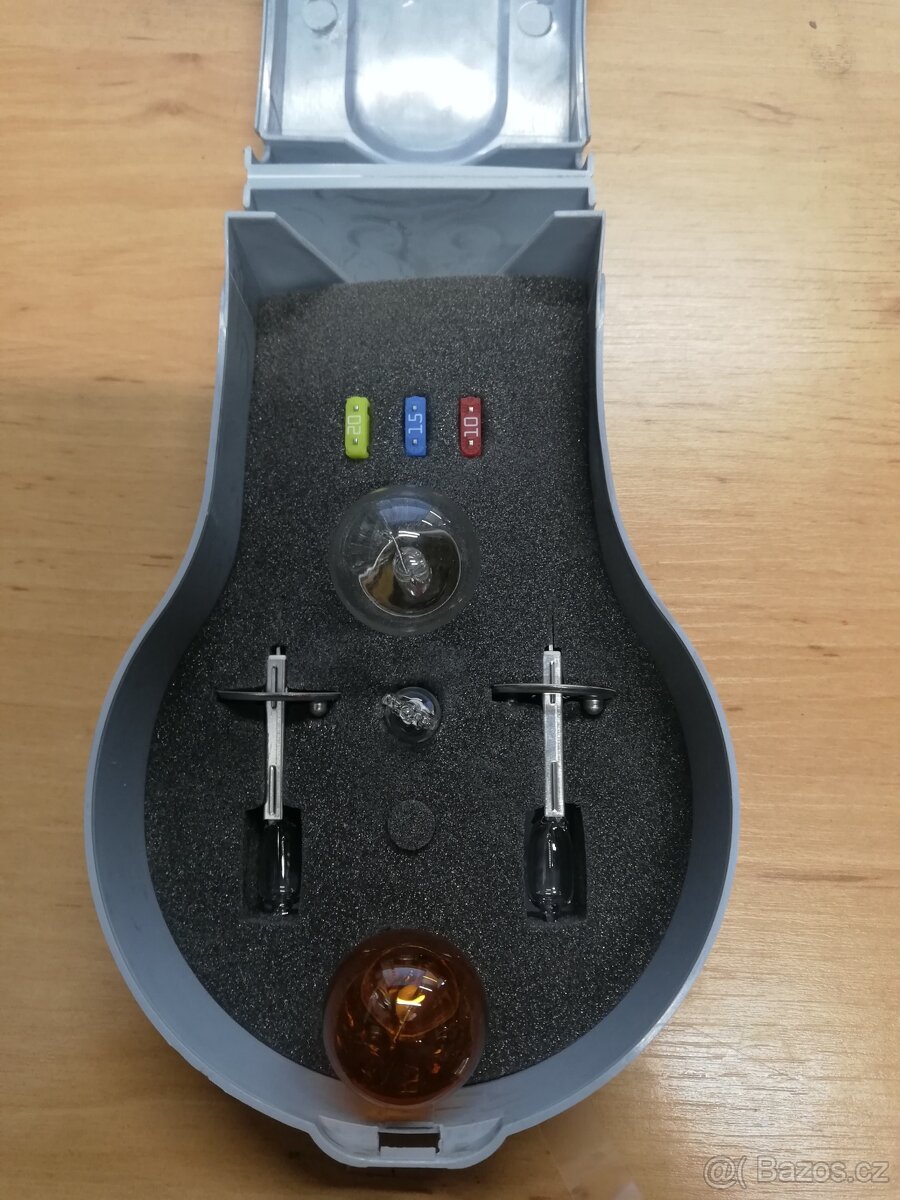 sada žárovek Captur - 2