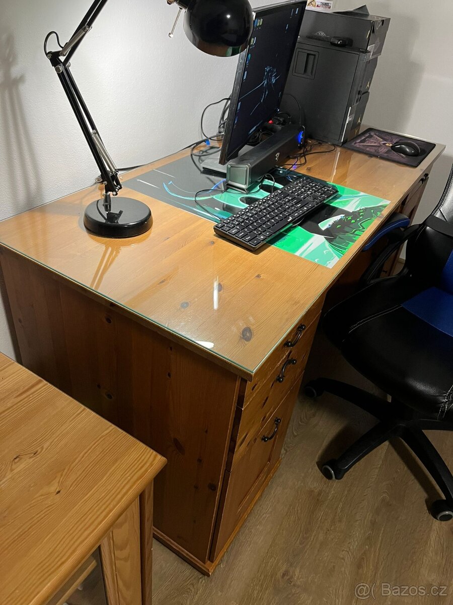 Psací stůl masiv IKEA - 2