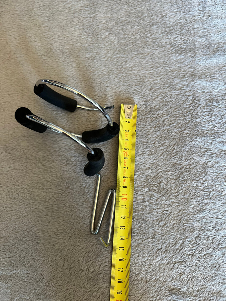 kovový držák na fén - 2