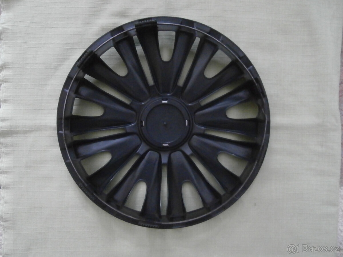 Poklice černá 14" - Škoda - 1ks - 2