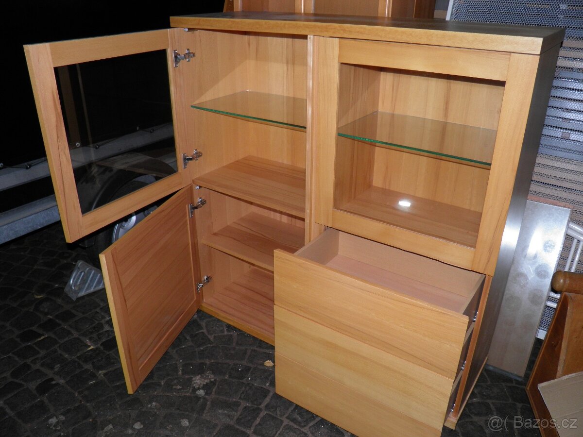 MENŠÍ OBÝVACÍ STĚNA- SLEVA - 2