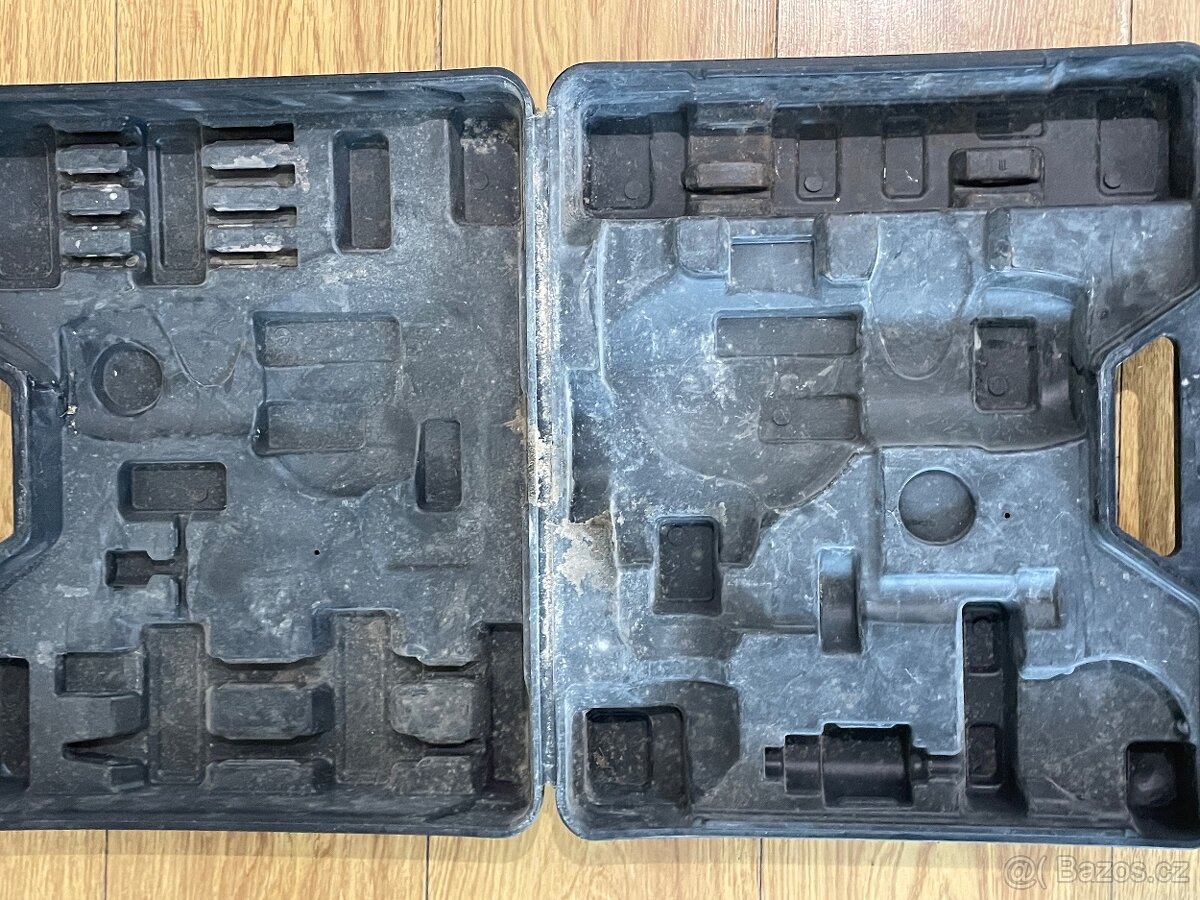 Kufr na nářadí - 2