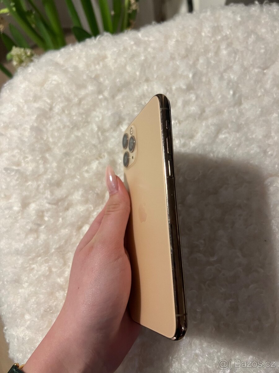 iPhone 11 Pro 256GB - 2