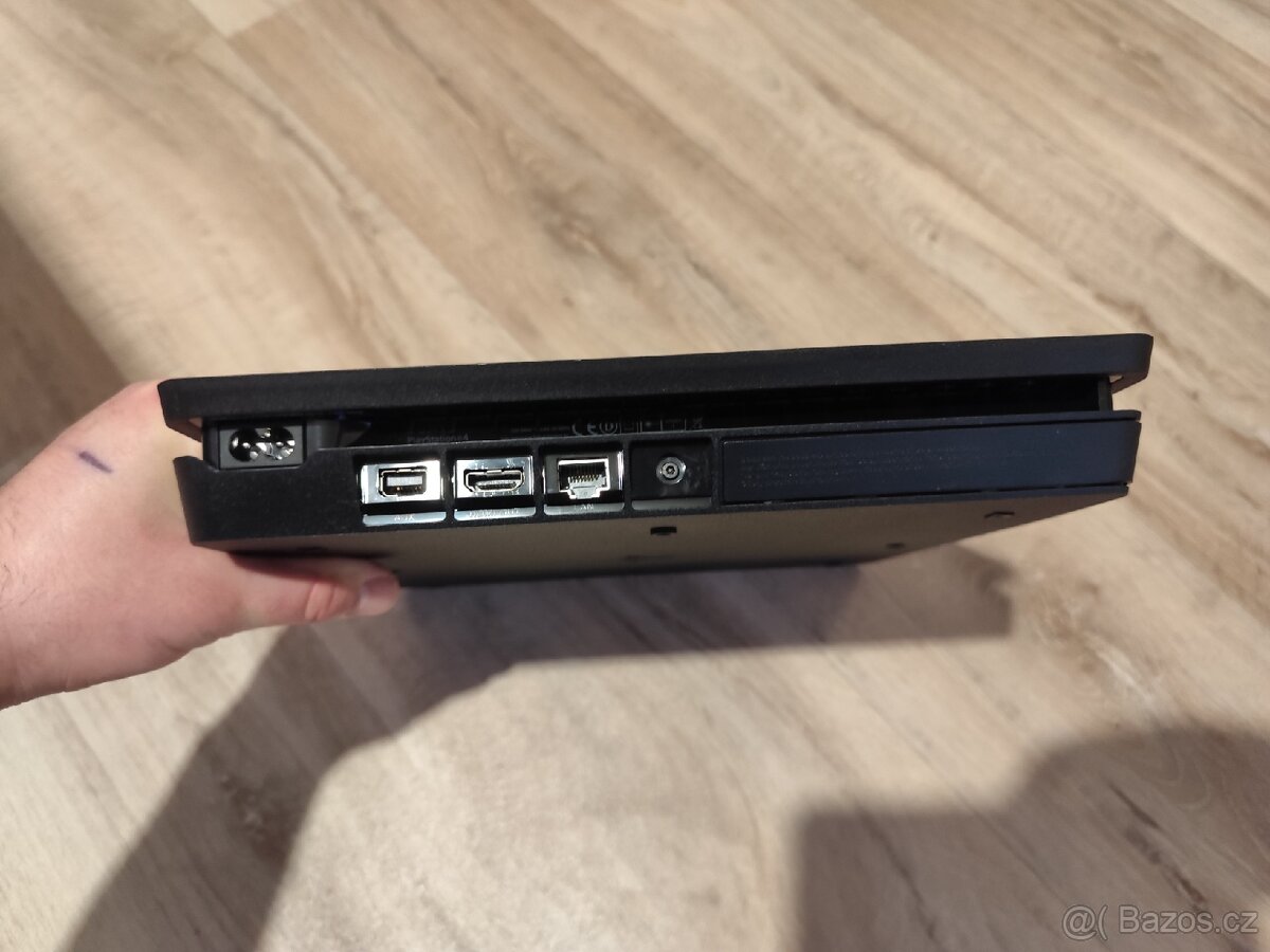 PS4 Slim 1T - 2
