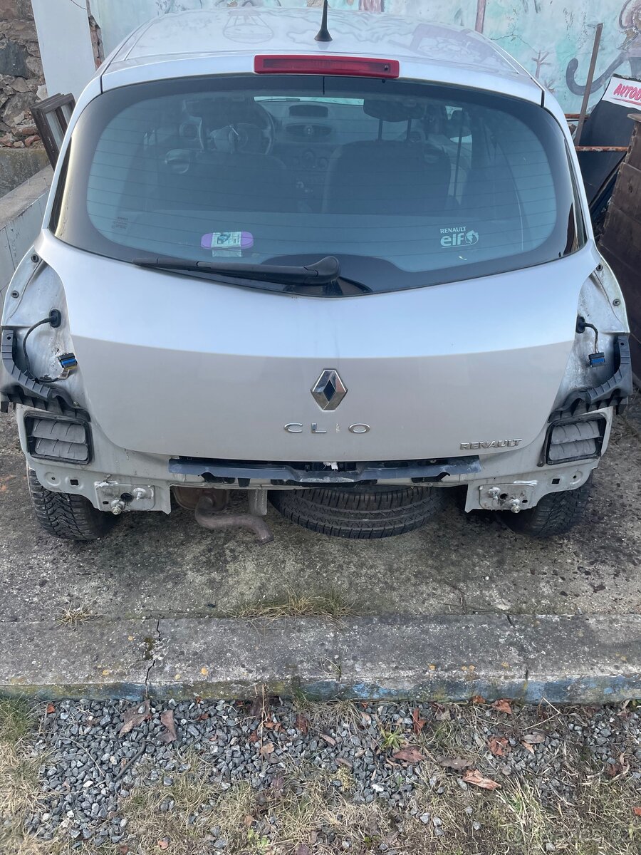 díly clio 3 benzín 1,2 16V, r.v. 2007 - 2