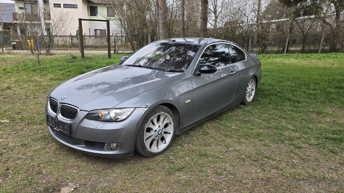 Bmw e92 325i drift special - 2