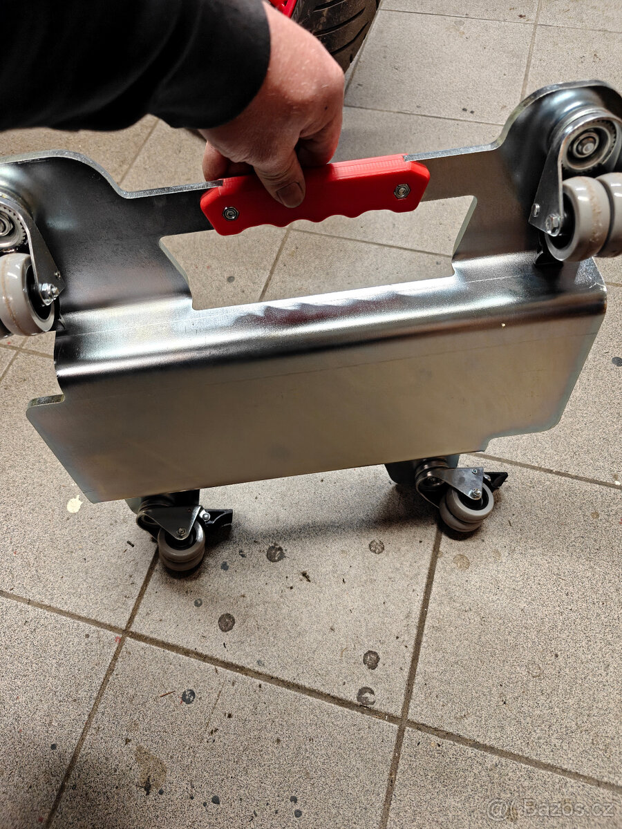 Prodám motocyklový vozík - 2