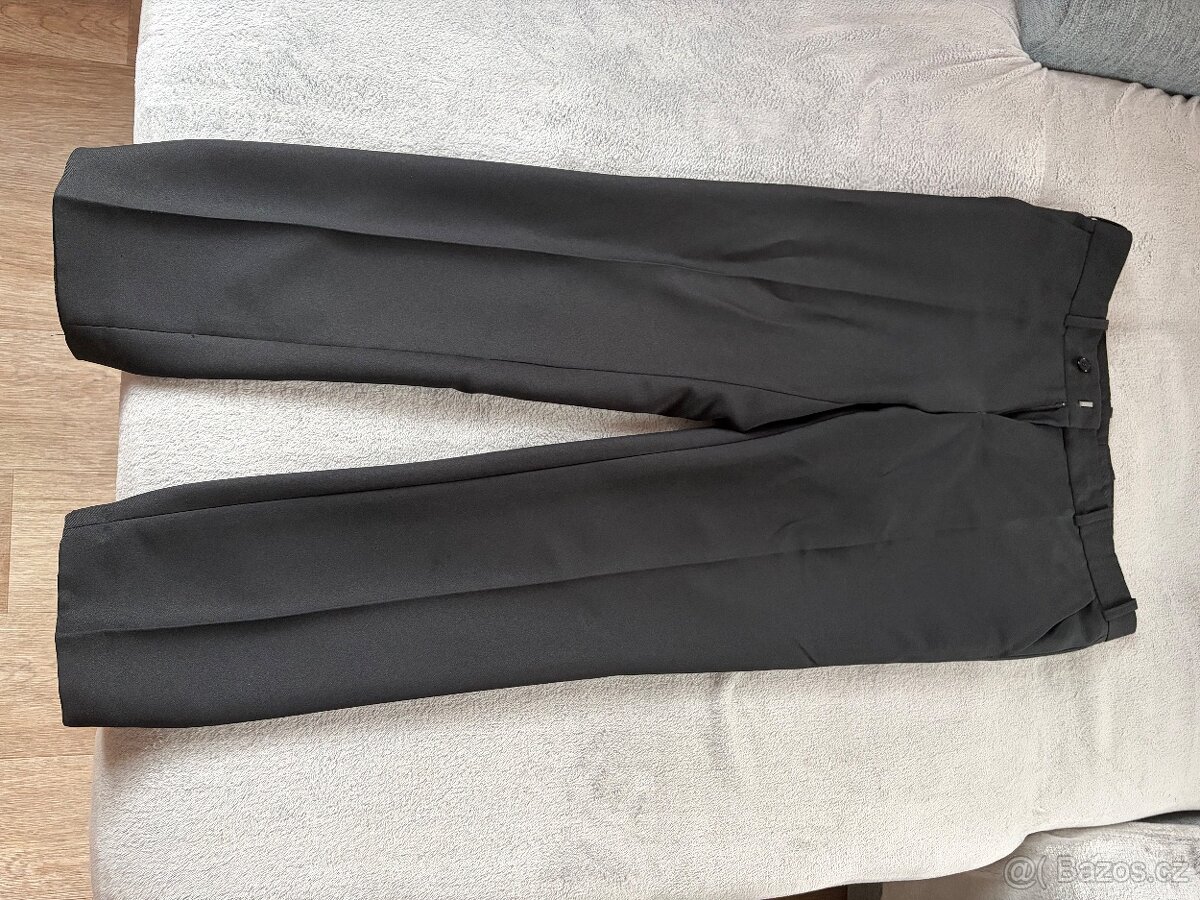 Pánský černý oblek (sako + kalhoty) - 2