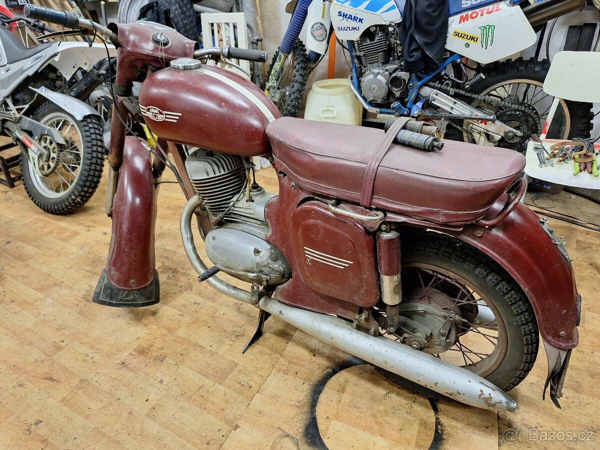 Jawa 250/559 - 2
