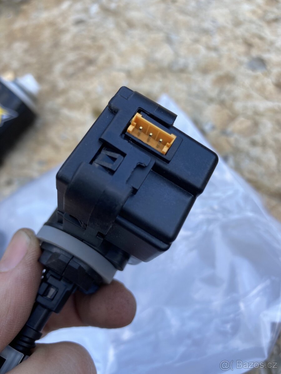 VW moturek svetel, zanovni - 2