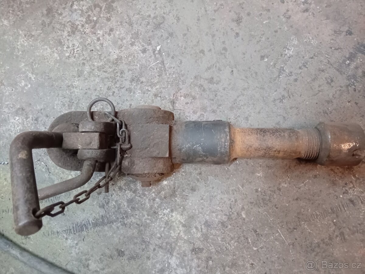Závěs v3s - 2