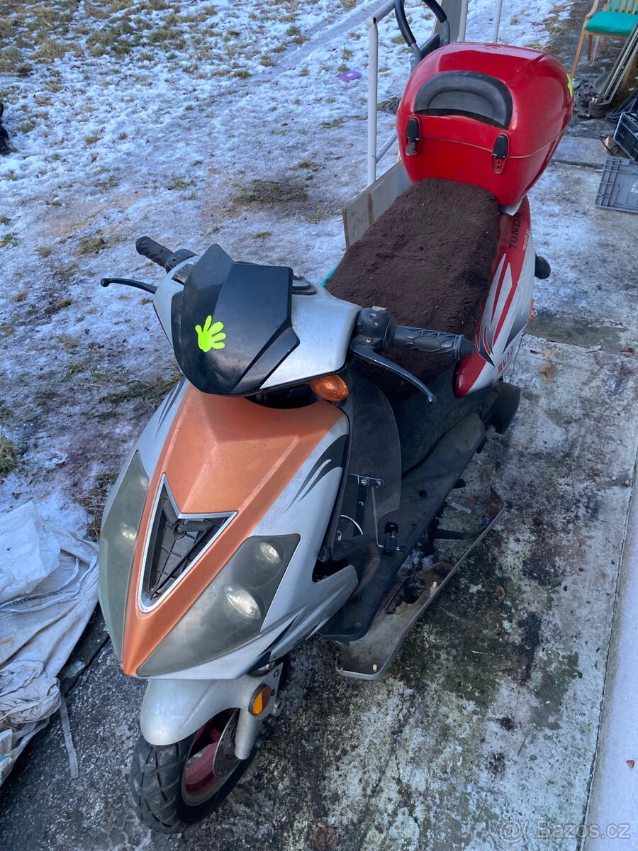 Skútr 125 vdo - 2