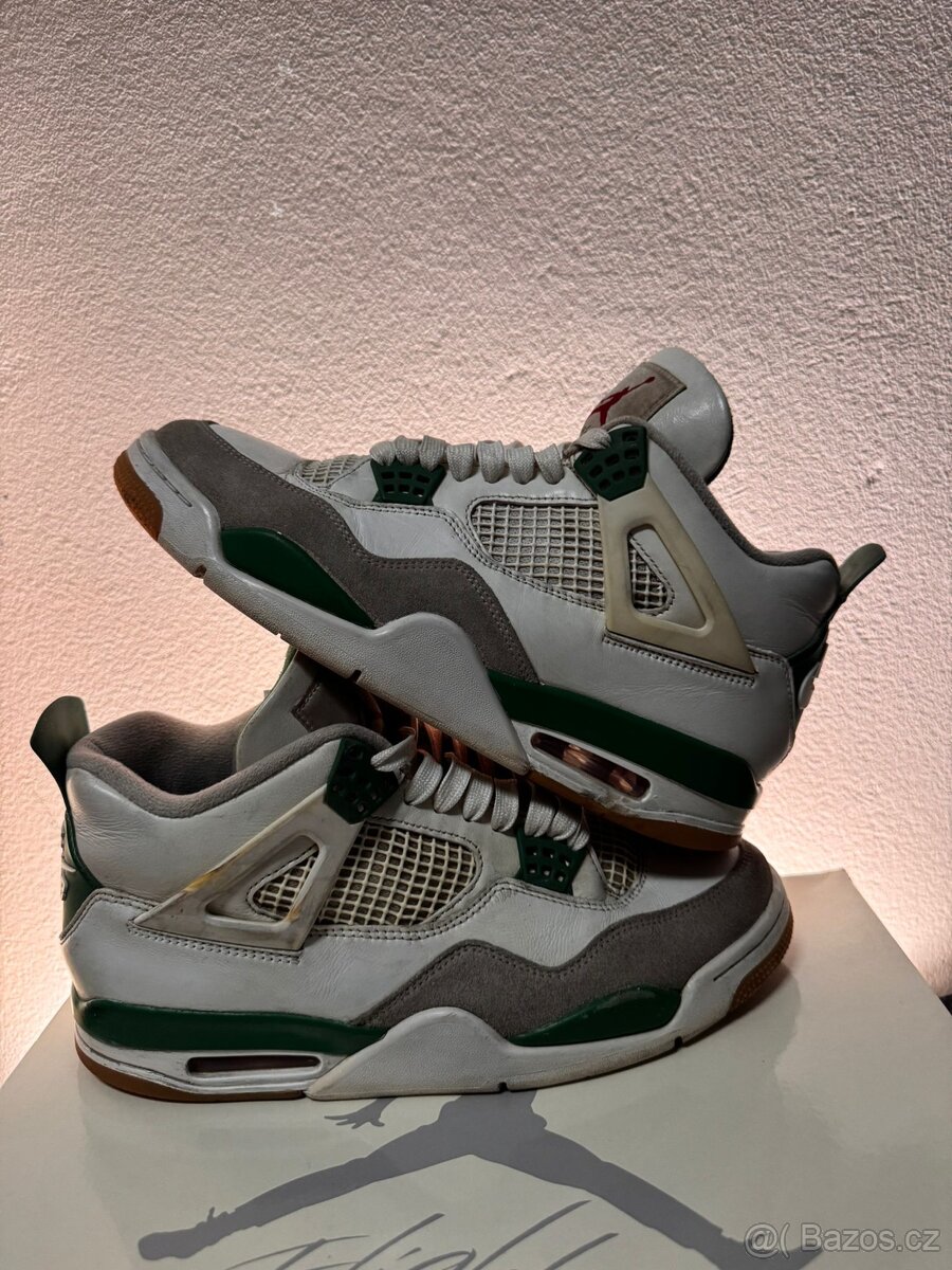 Jordan 4 sb pine green - 2