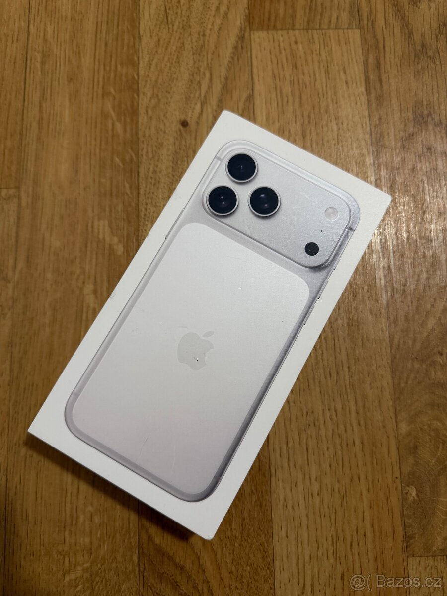 Apple iPhone 17 Pro Max 256GB Silver - 2