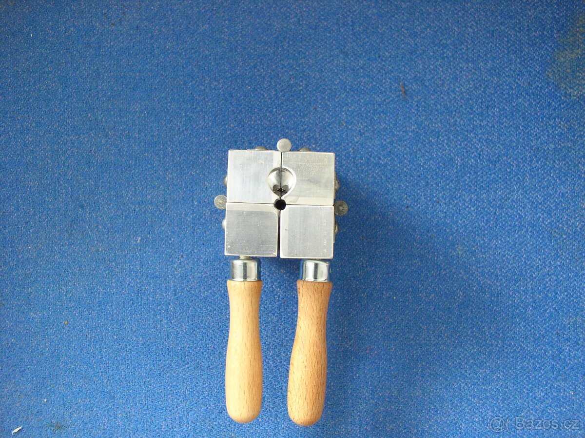 Forma na olůvka KRMÍTKO "OVÁL"-PANT/50gr - 2