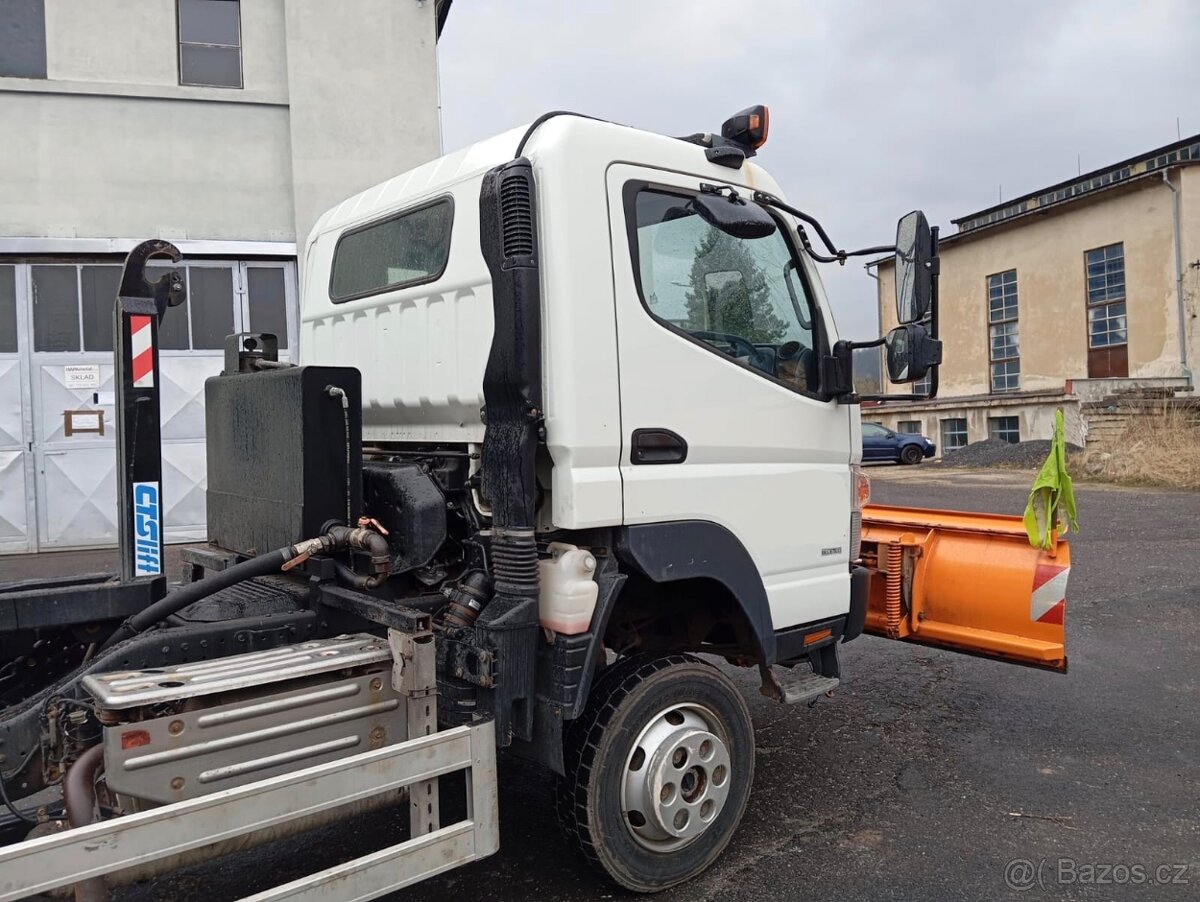 Fuso Canter 6C18 - 2
