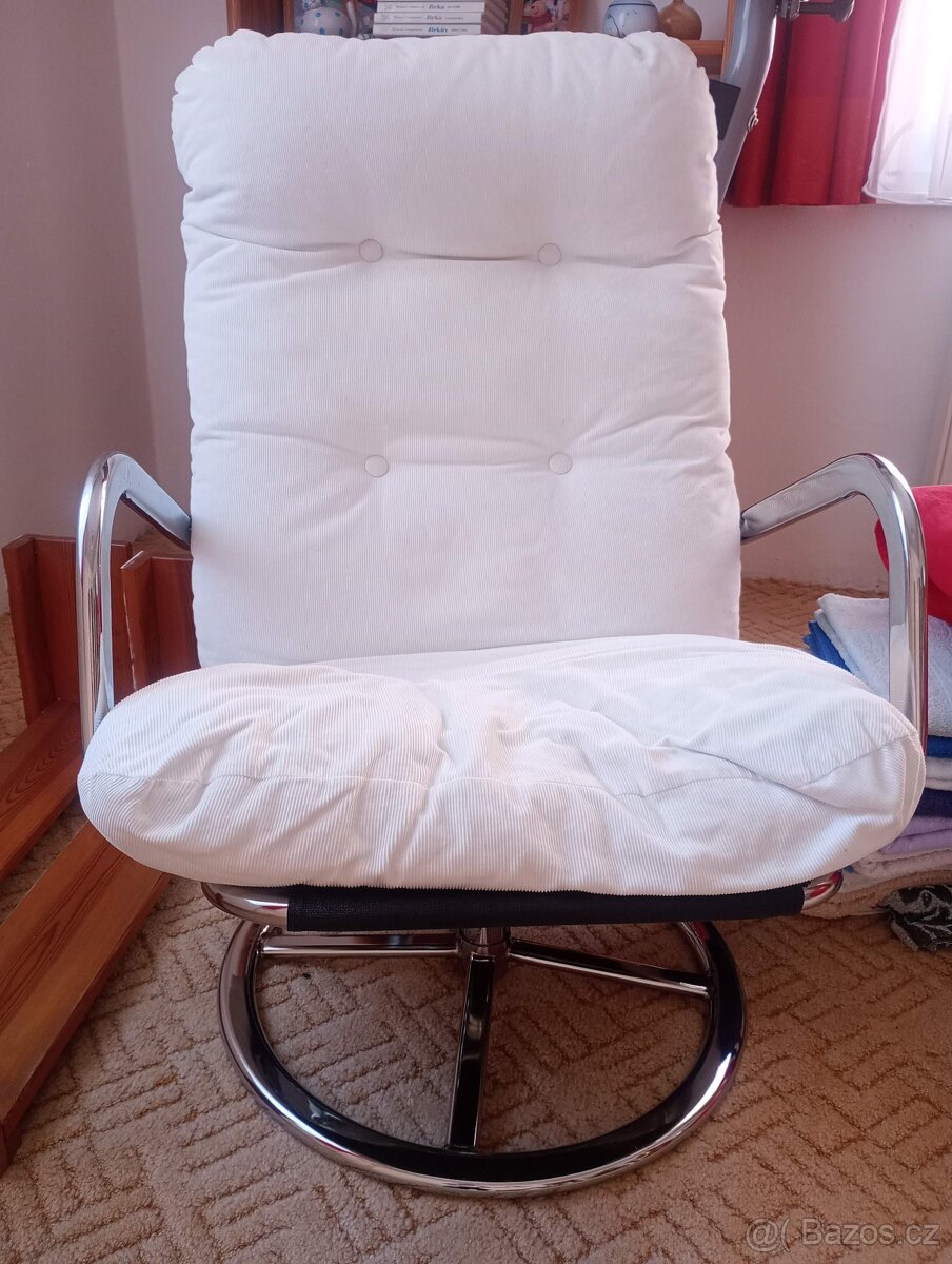 Otočné křeslo IKEA - 2