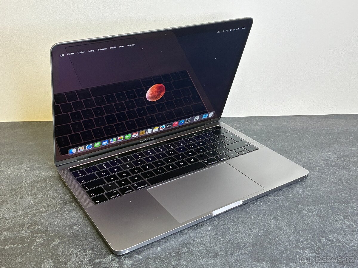 MacBook Pro 13'' 2018 / i5 / 8GB / 256GB SSD - DPH - 2