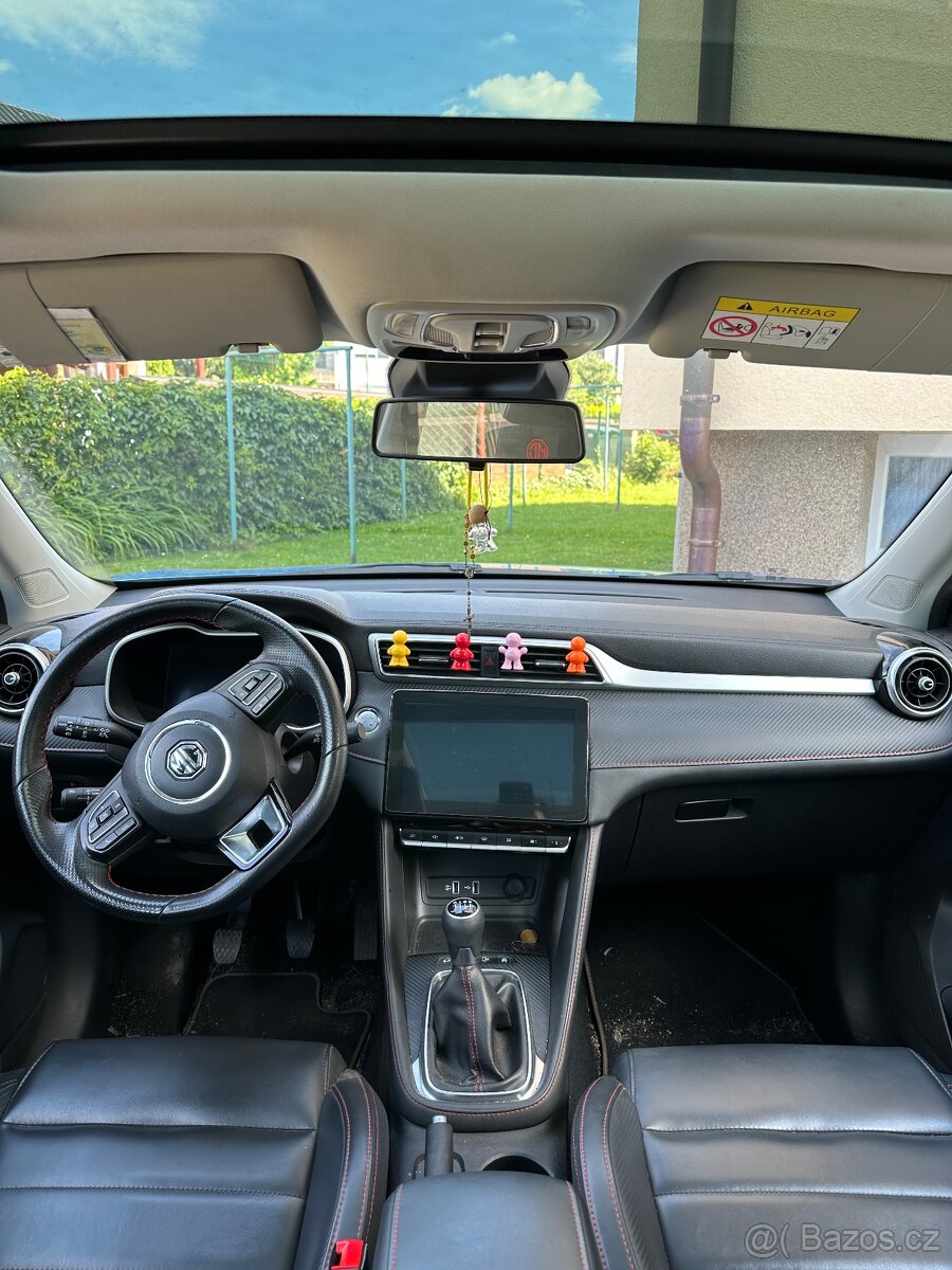 MG ZS Elegance - 2