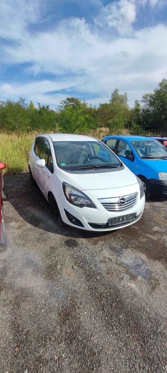 Opel Meriva B 1.4 - 2