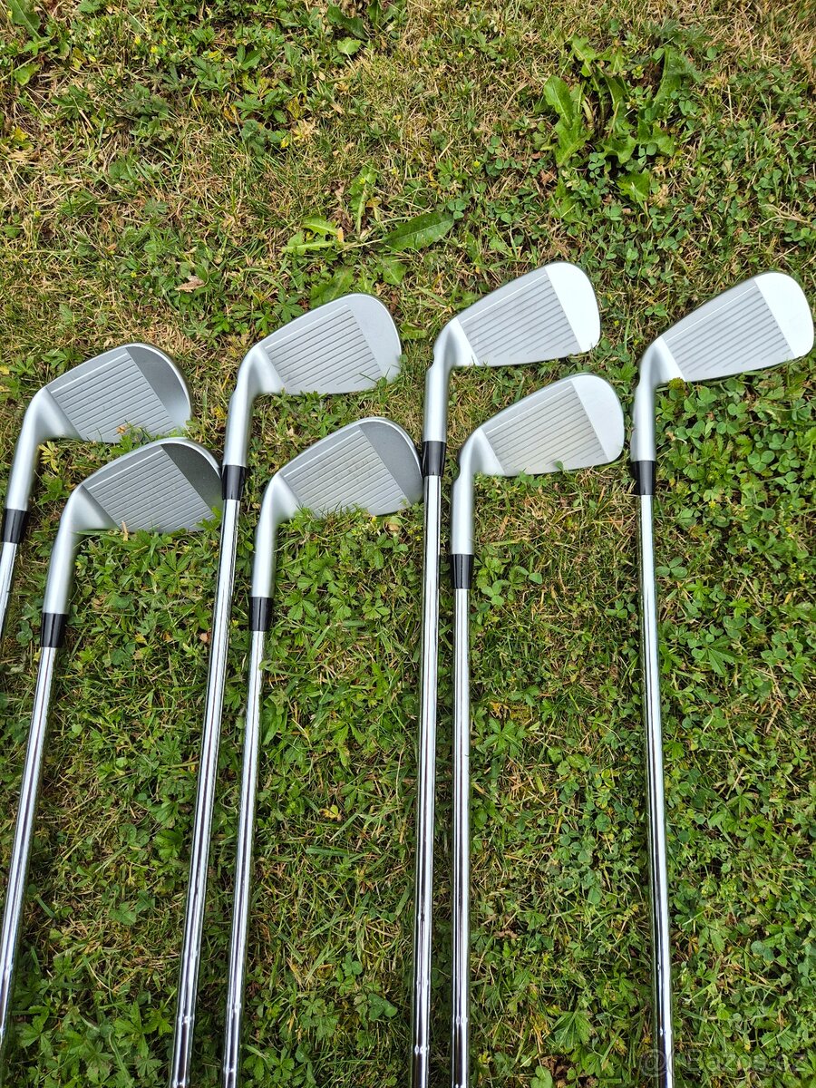 Ping i240 set želez 4-PW - 2