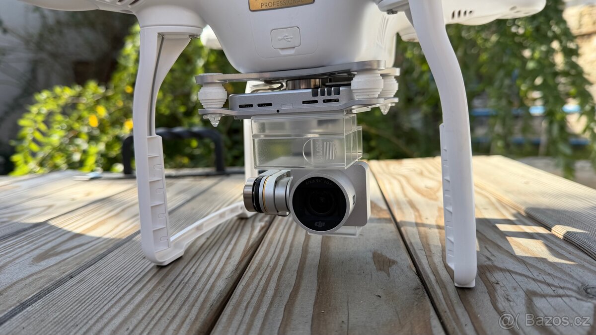 DJI Phantom 3 PRO 4K - 2