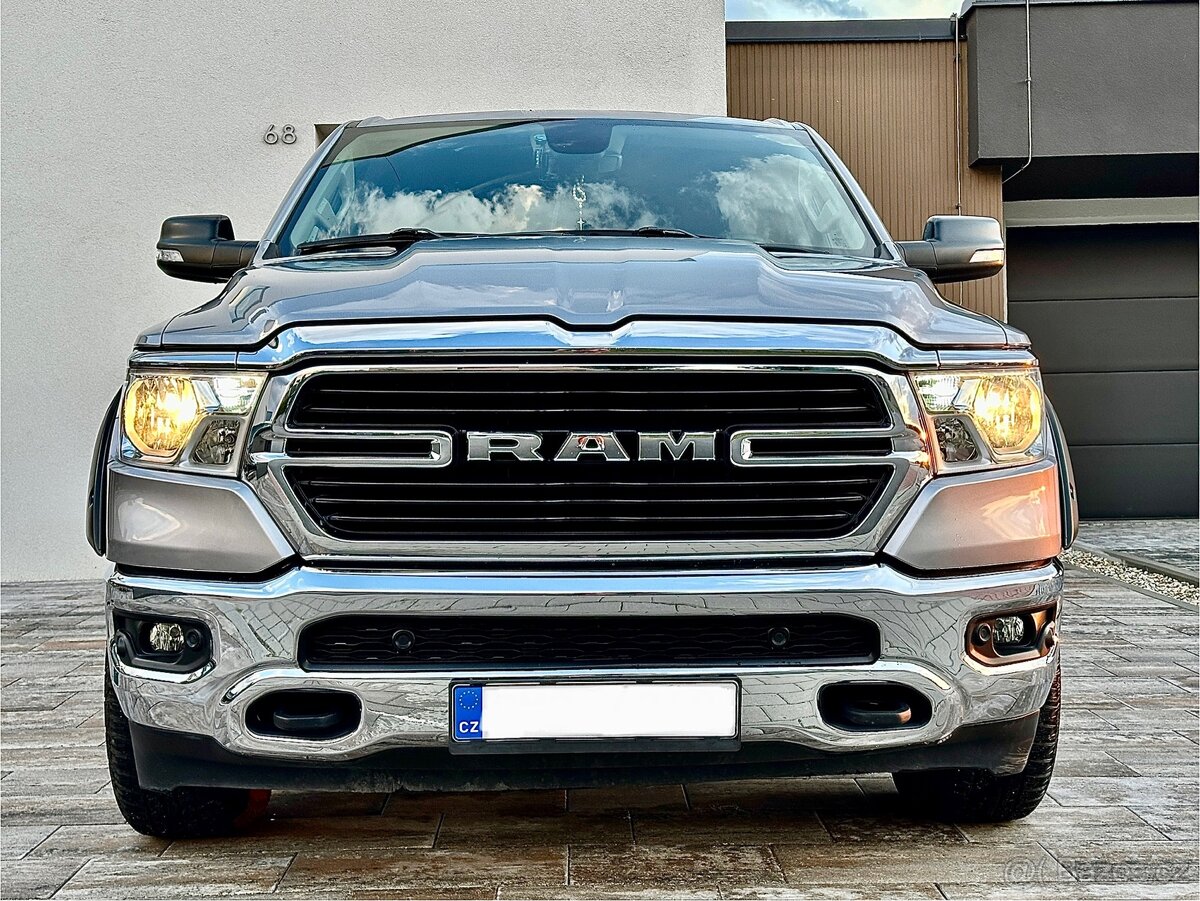 Dodge RAM 1500 5,7 HEMI Bighorn LPG 6 mist