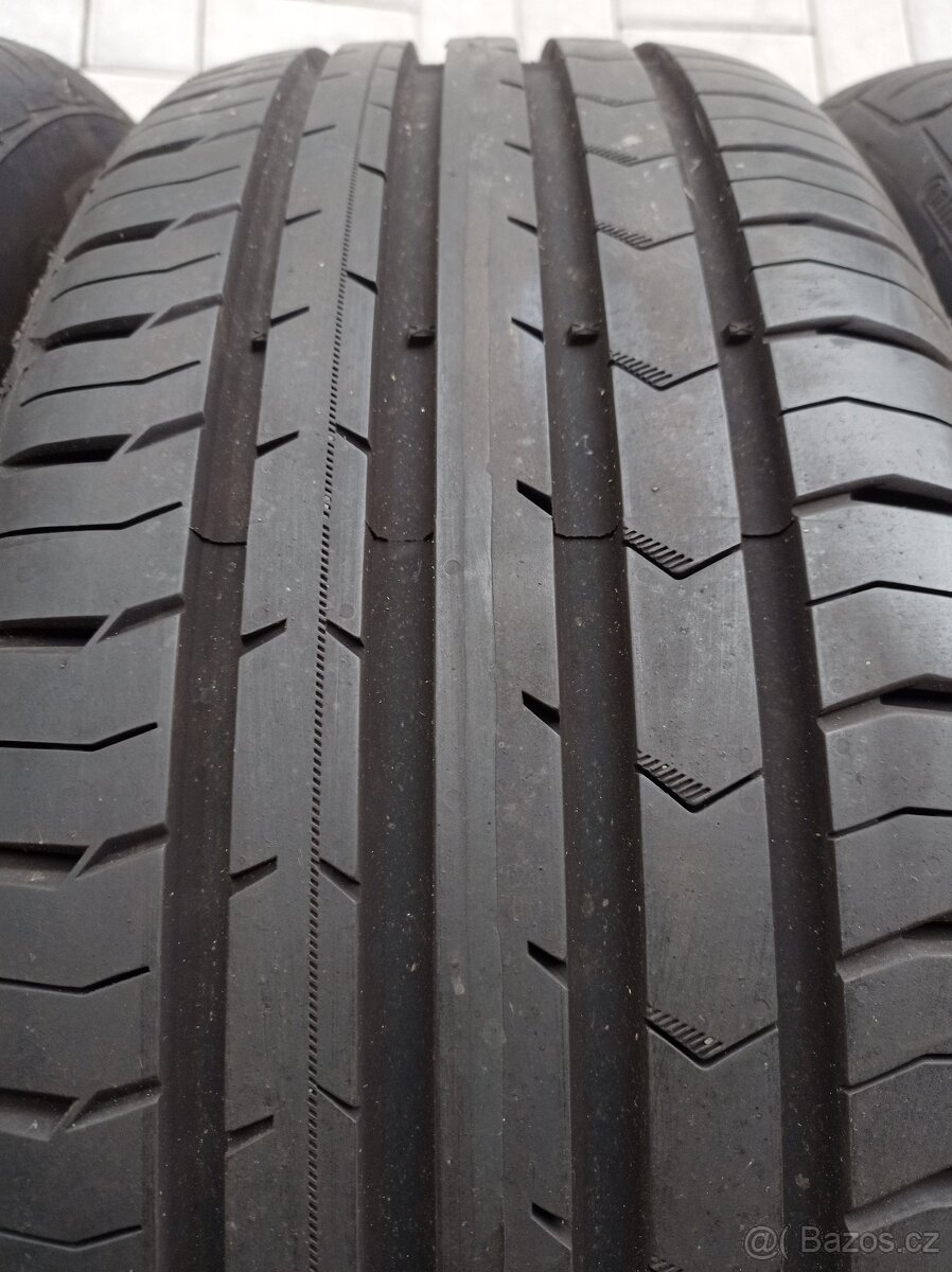 Zánovní letní 16" al kola ORIGINAL VOLVO V50 - 2