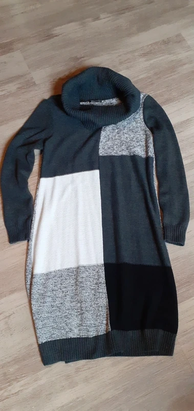 Delší svetr/šaty BONPRIX vel.L - 2