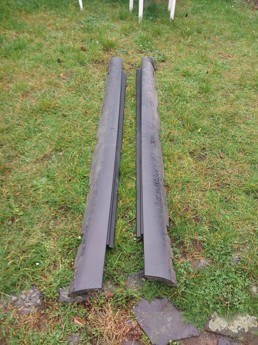 Citroen C5 III X7 kryty prahů - 2