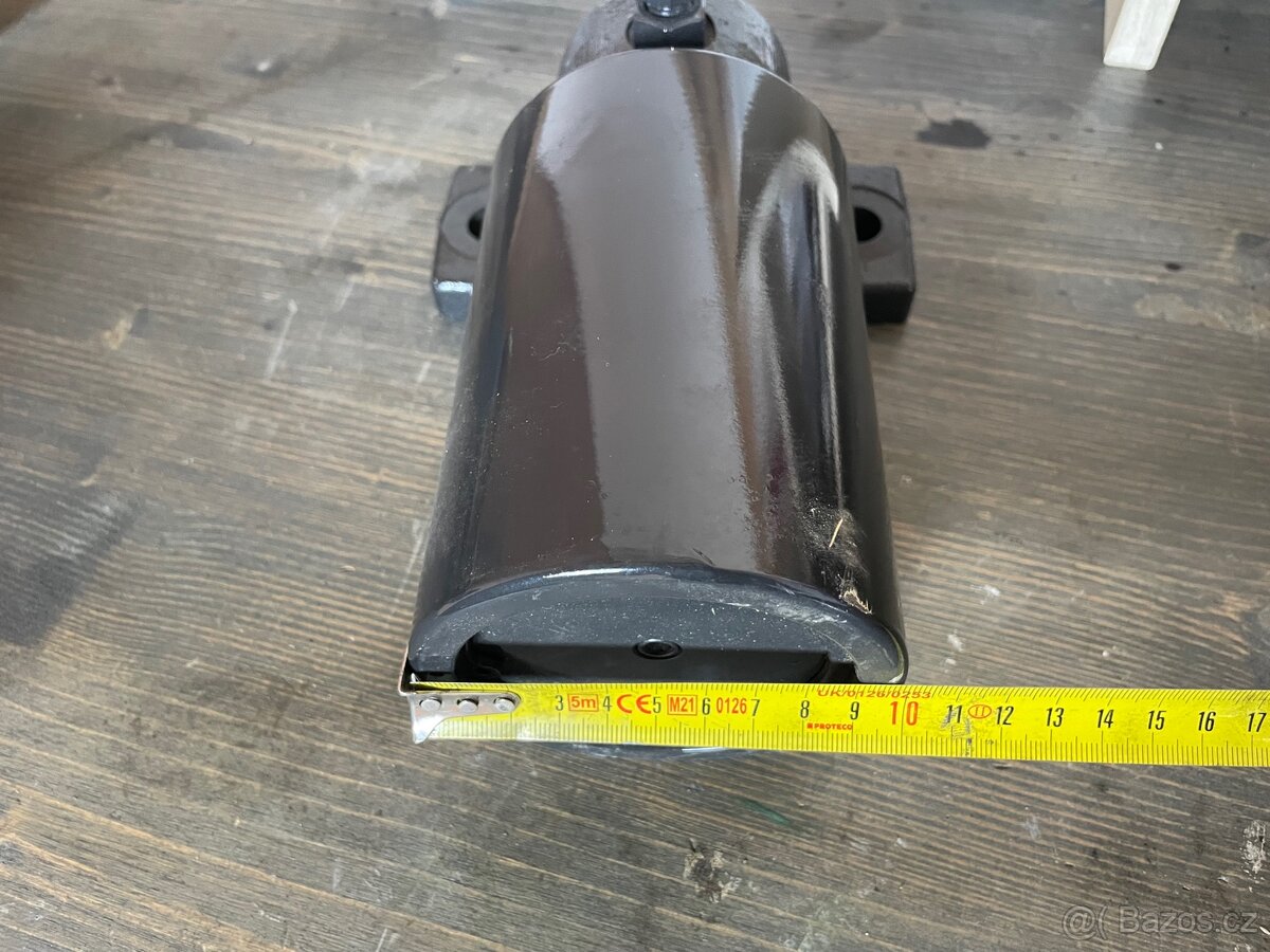 Rolna bagr vrchni - 2