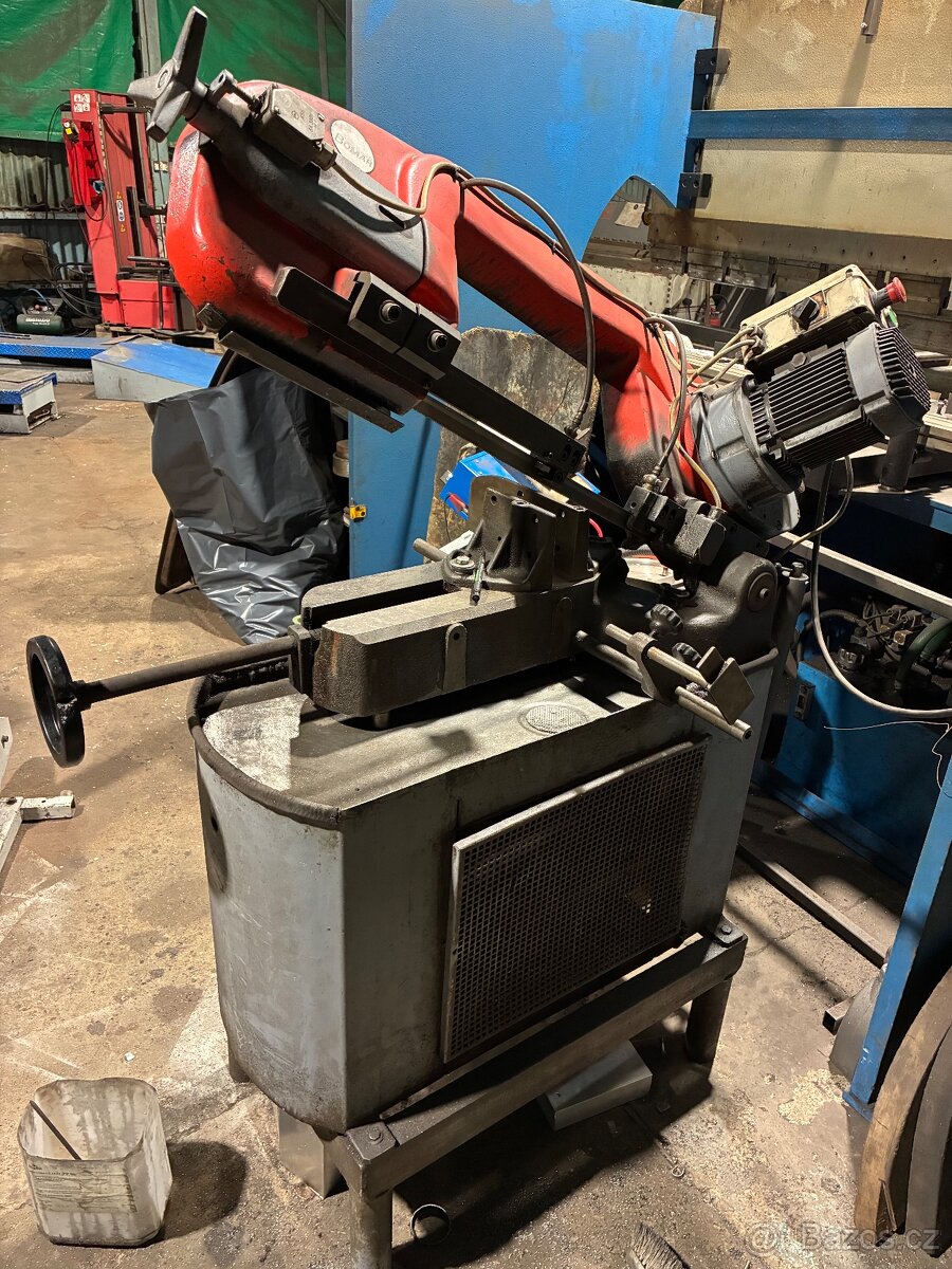 Pasova pila na kov Bomar STG 200 - 2