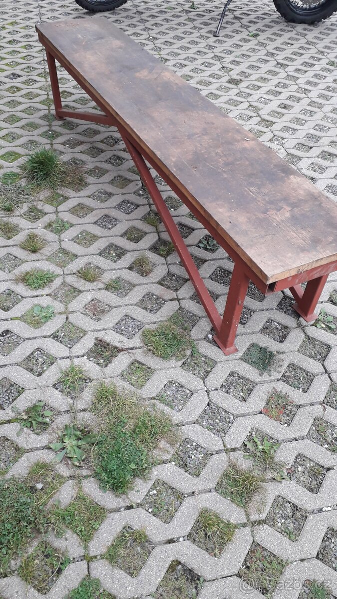 Montážní lavice - 2