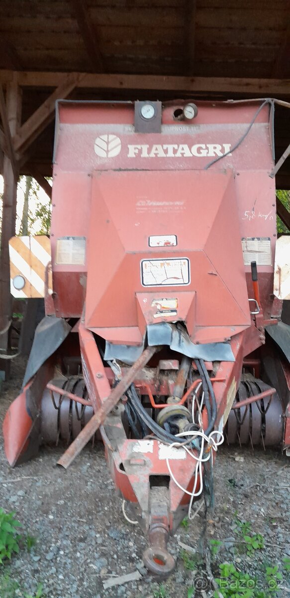 Lis Hesston 4700 - 2