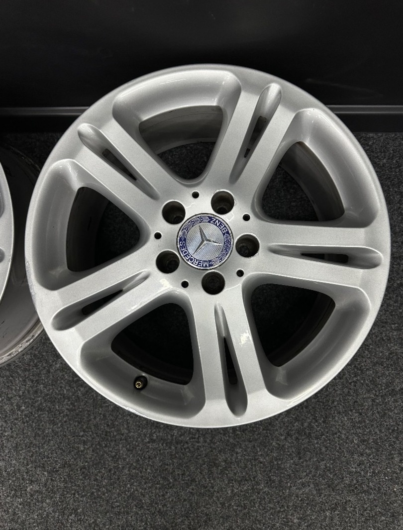 Alu Mercedes 5x112 17” A2114013602 - 2