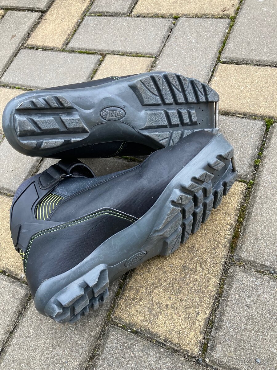 Dětské boty na běžky Quechua velikost EU38 - 2