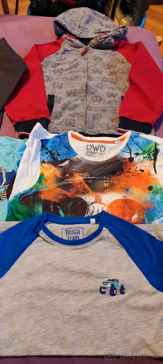 Oblečení vel.140 - 2