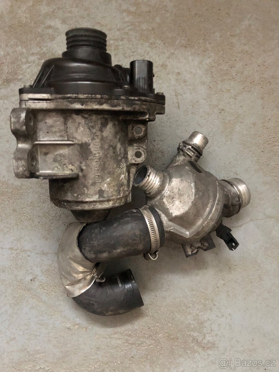 Bmw e91 e92 e93 originál vodní pumpa a cívky - 2