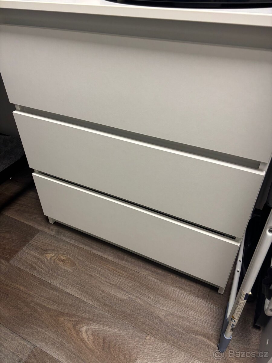 Komoda / přebalovací pult - 2