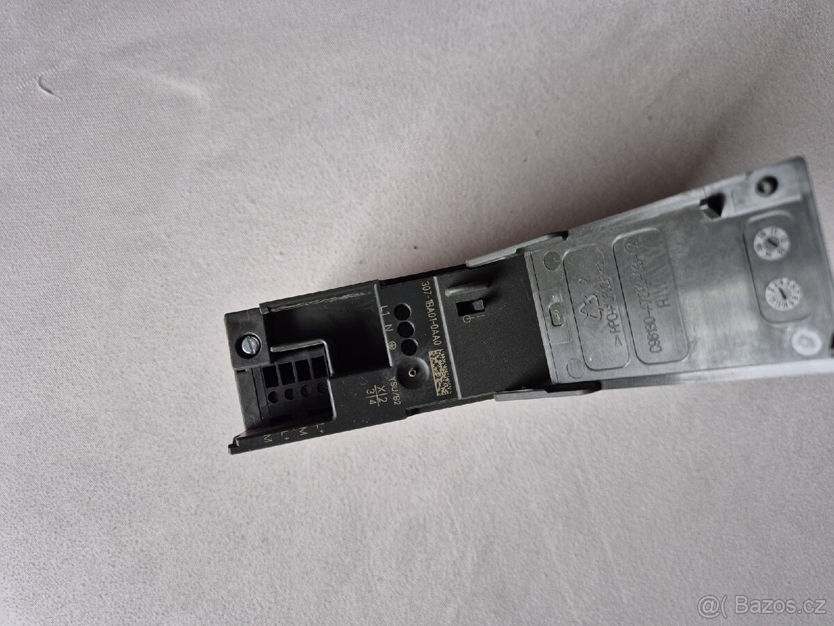 Siemens 6ES7 307-1BA01-0AA0 - 2