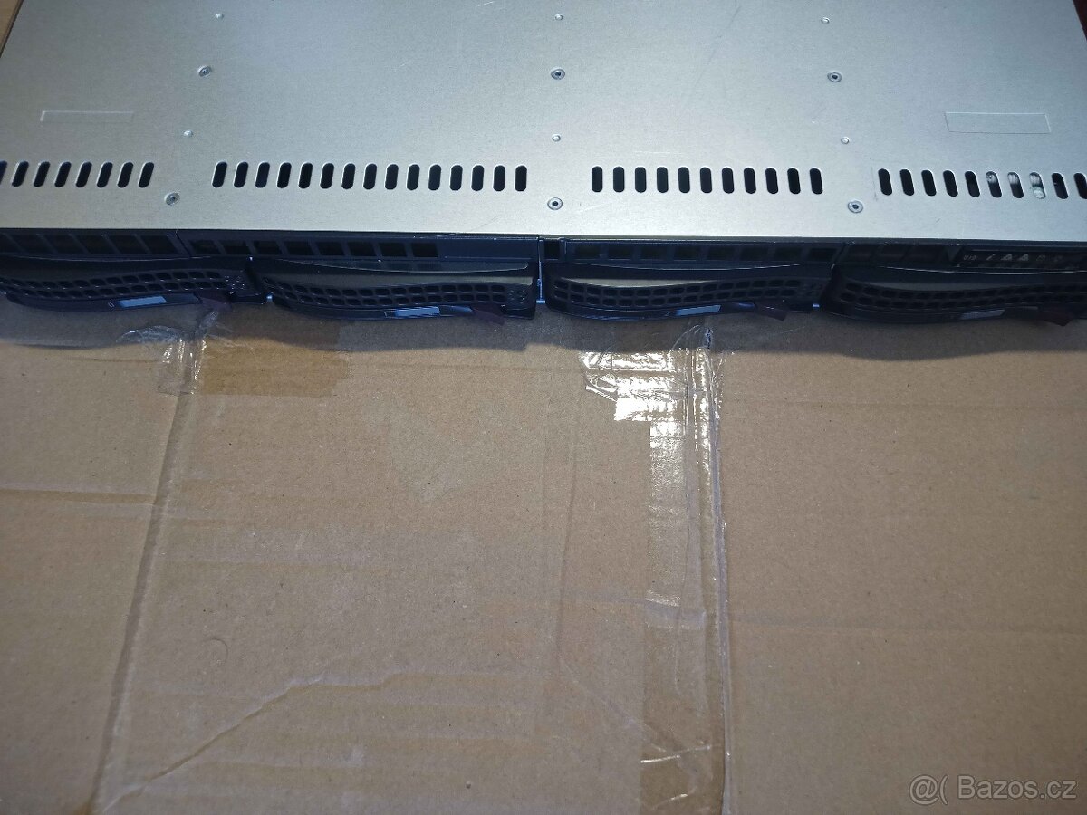 SuperMicro server 3x - 2