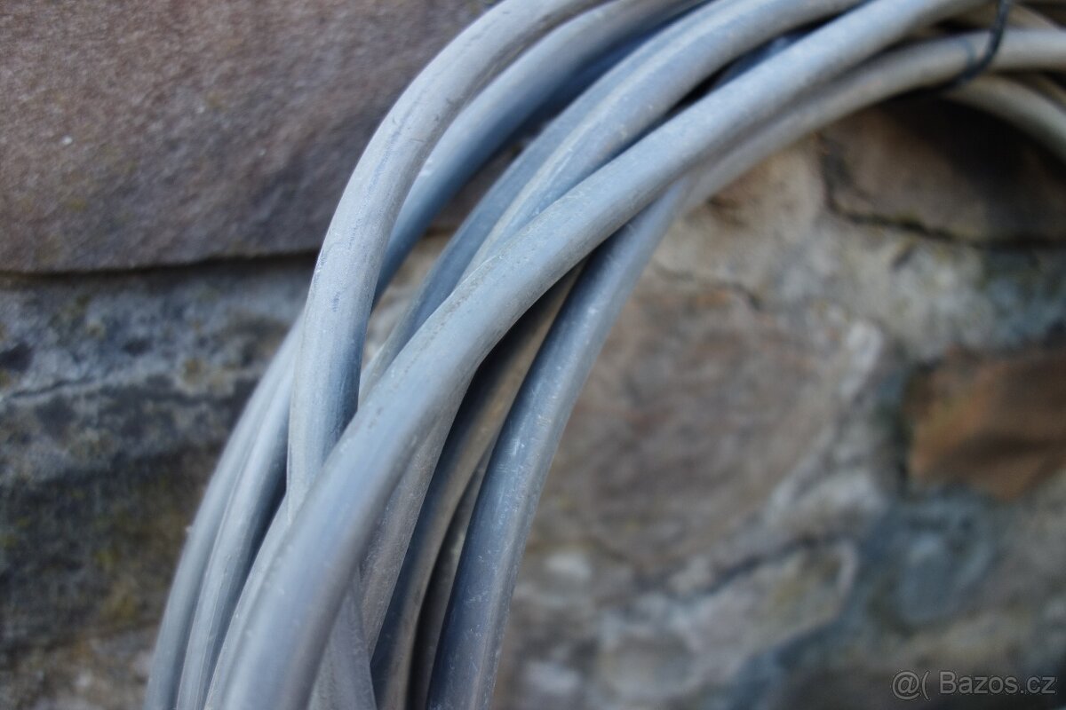 KABEL CYKY 4Bx2,5 - 2
