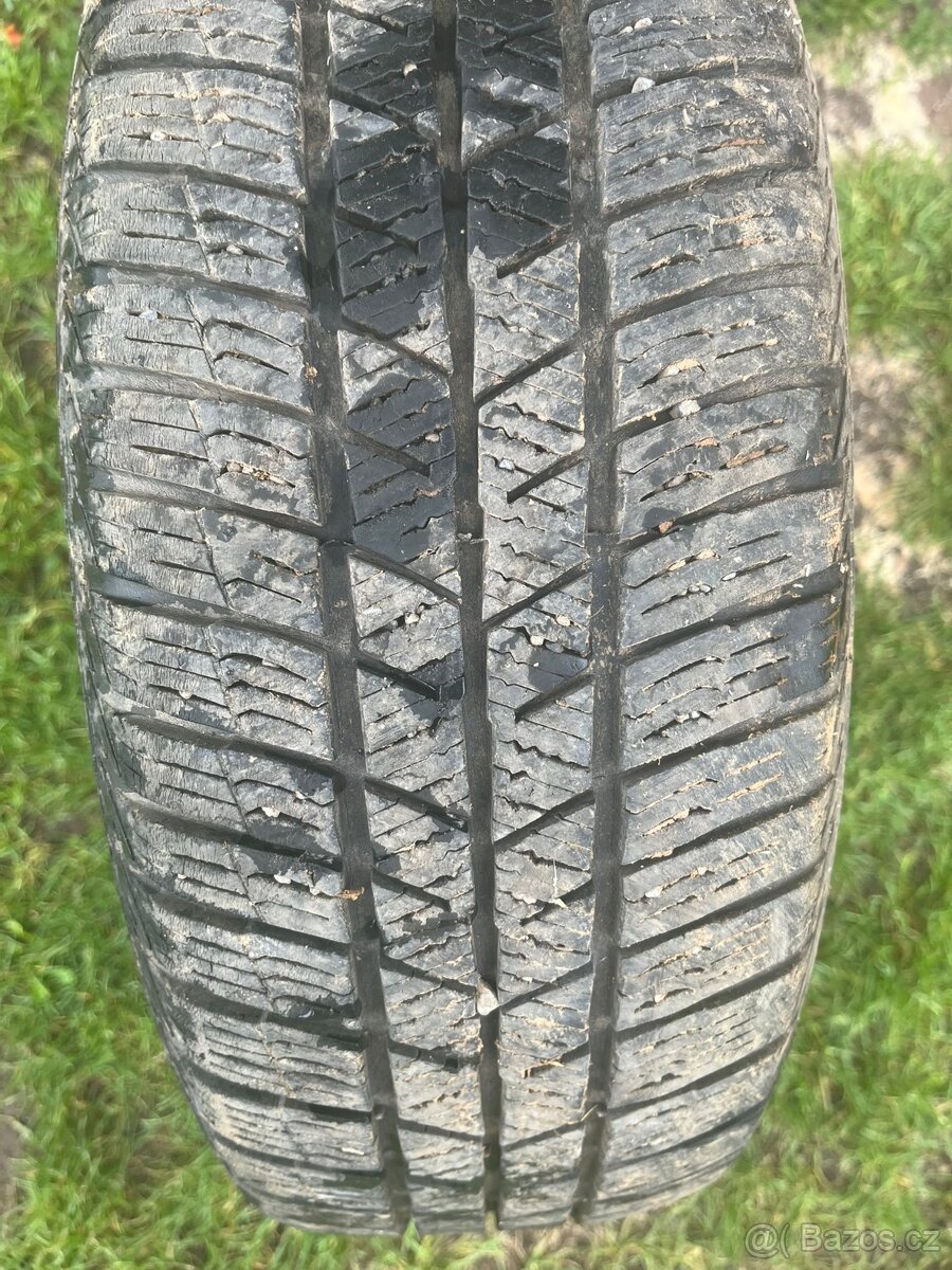 Alu kola R15 - 2